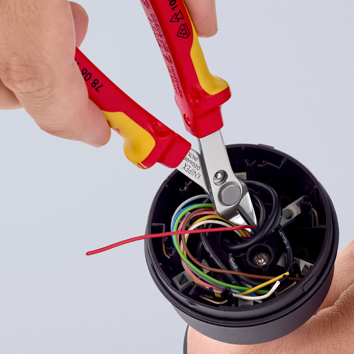 KNIPEX 78 06 125 ELECTRONIC SUPER KNIPS® VDE IZOLIRANE 125 mm - Slika 4