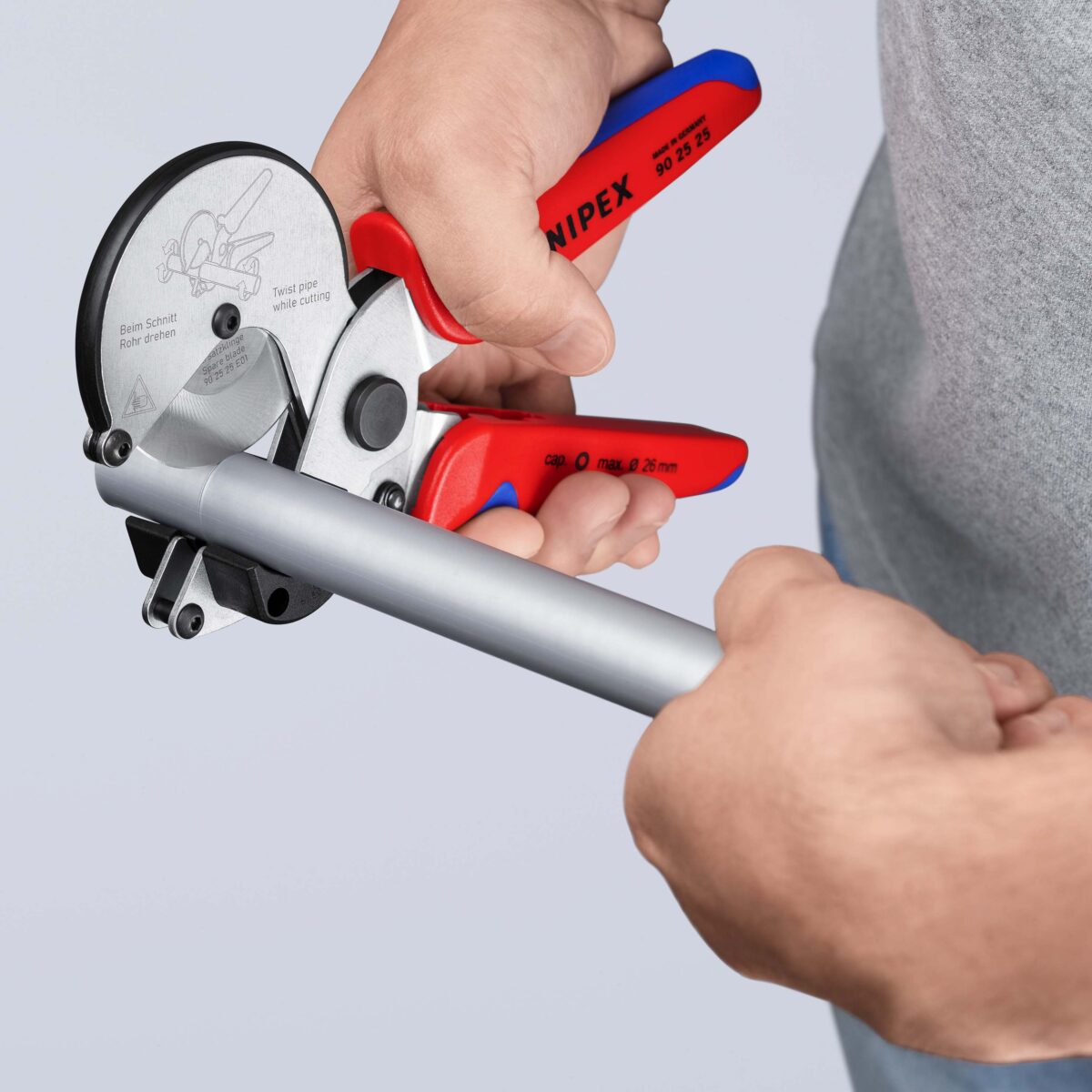 KNIPEX 90 25 25 REZAČ ZA CIJEVI ZA KOMPOZITNE I PLASTIČNE CIJEVI POCINČAN 210 mm - Slika 13