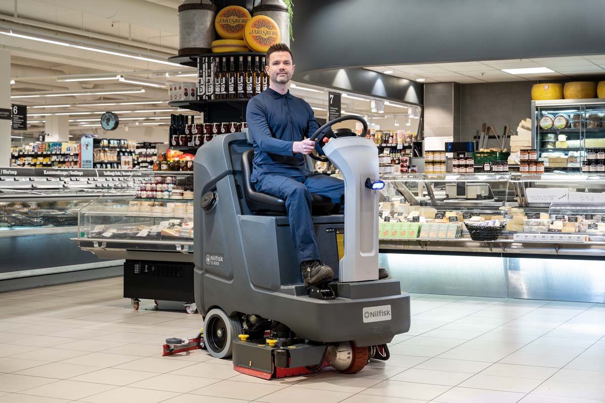 NILFISK Uređaj za pranje i usisavanje SC4000 860D - Slika 3