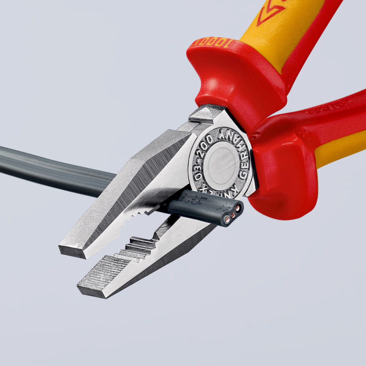 KNIPEX 03 06 200 SB kombinirana kliješta izolirane sa višenamjenskim steznim čeljustima, VDE testirane kromirana 200 mm - Slika 3