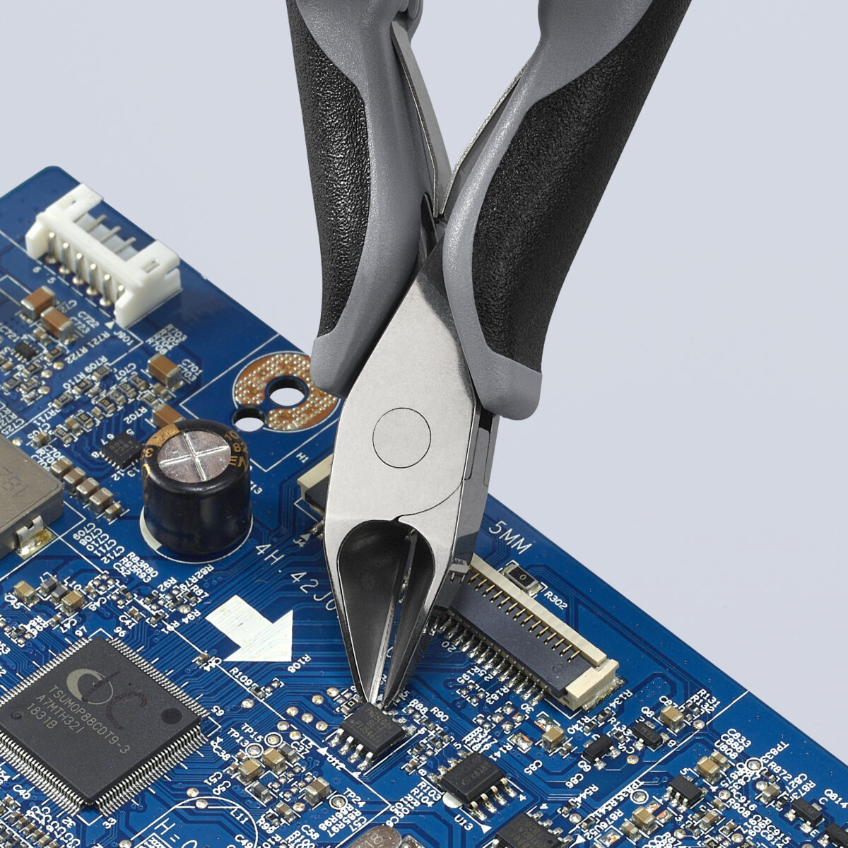 KNIPEX 77 42 130 ESD Elektronička kliješta za bočno sječenje ESD Sa zglobom višenamjenske stezne čeljusti 130 mm - Slika 6